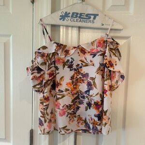 Beautiful CeCe cold shoulder floral top